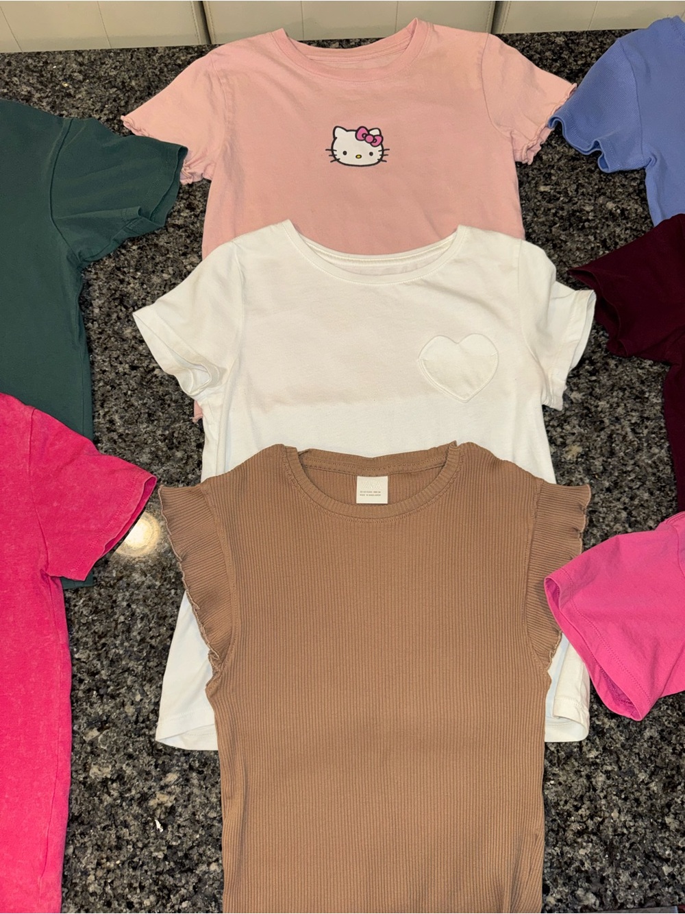 Girls bundles Zara, Gap ,old navy, primark , champion, Disney, Uniqlo shirt